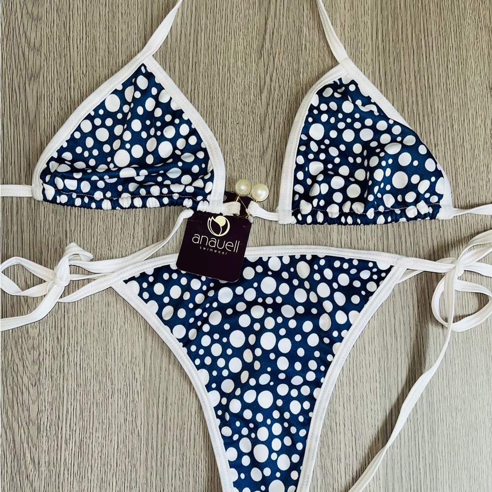 Dots tanning bikini